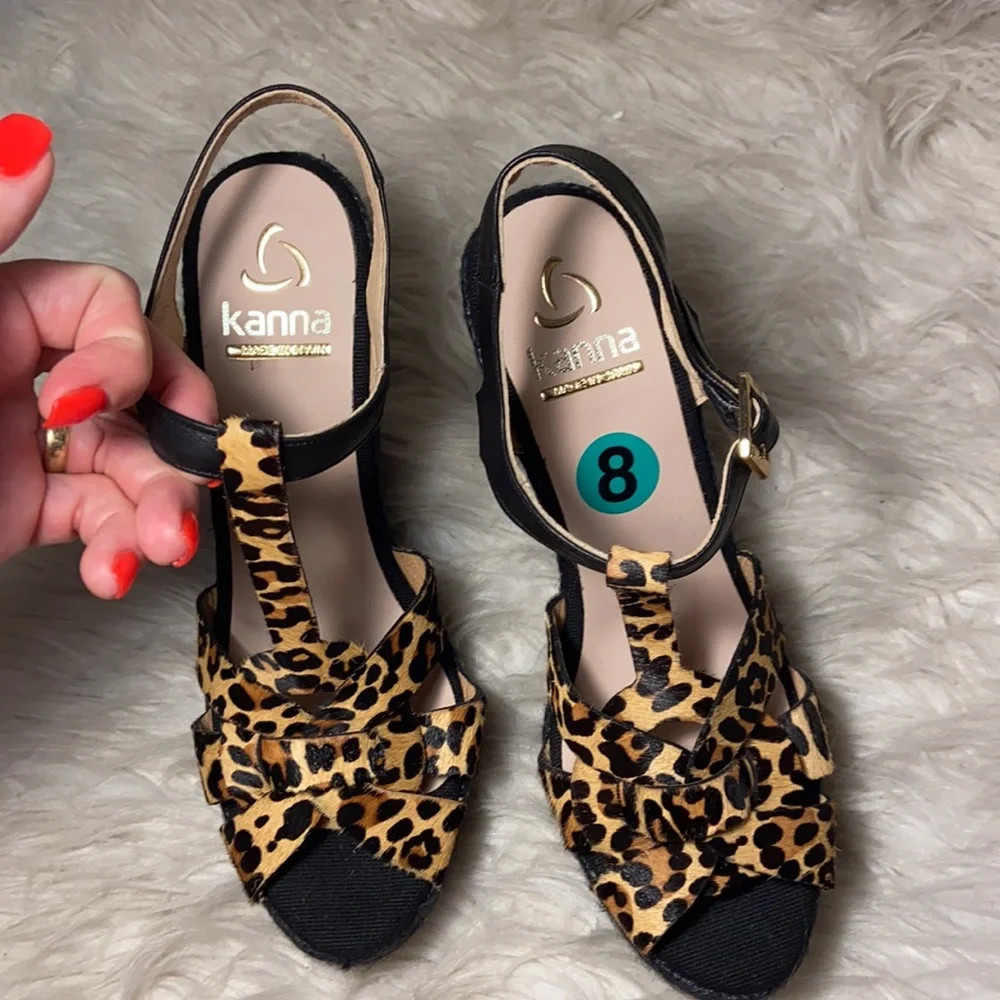 Nwt Kanna Suede Espadrille Platform Wedge animal Sandals
